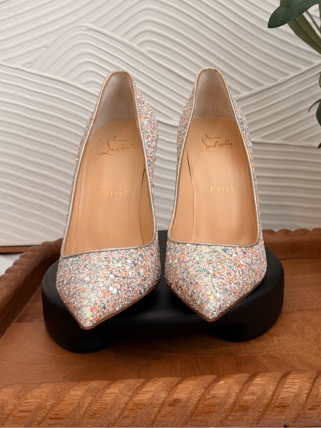 Christian Louboutin Pigalle Follies 100mm Gl Gems/Sp Las